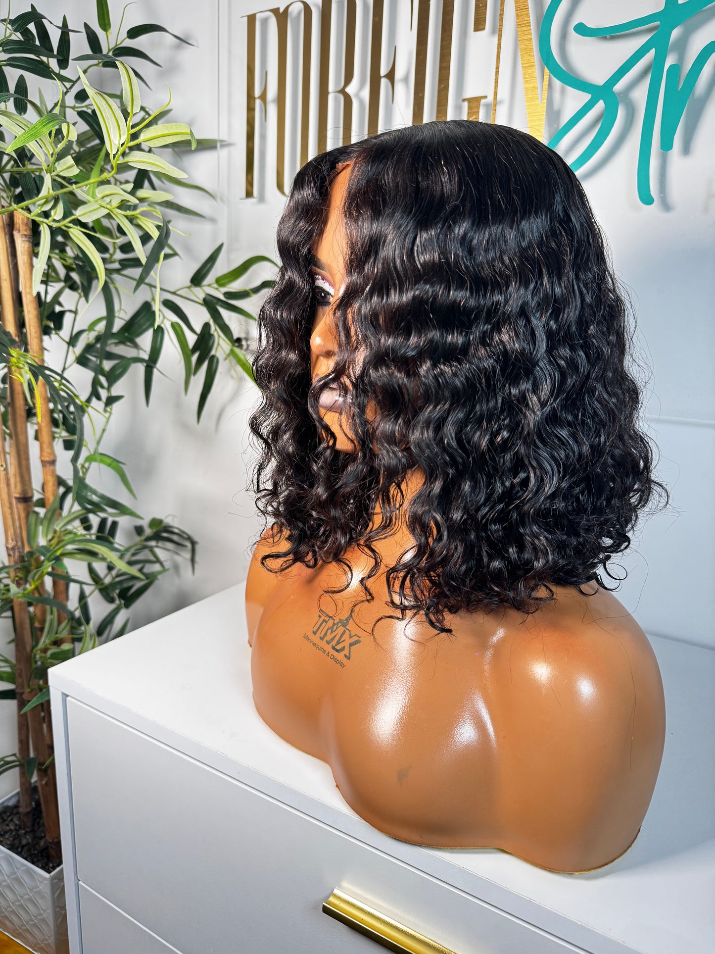 Zuri – Ready-to-Wear Juicy Curl Bob Wig